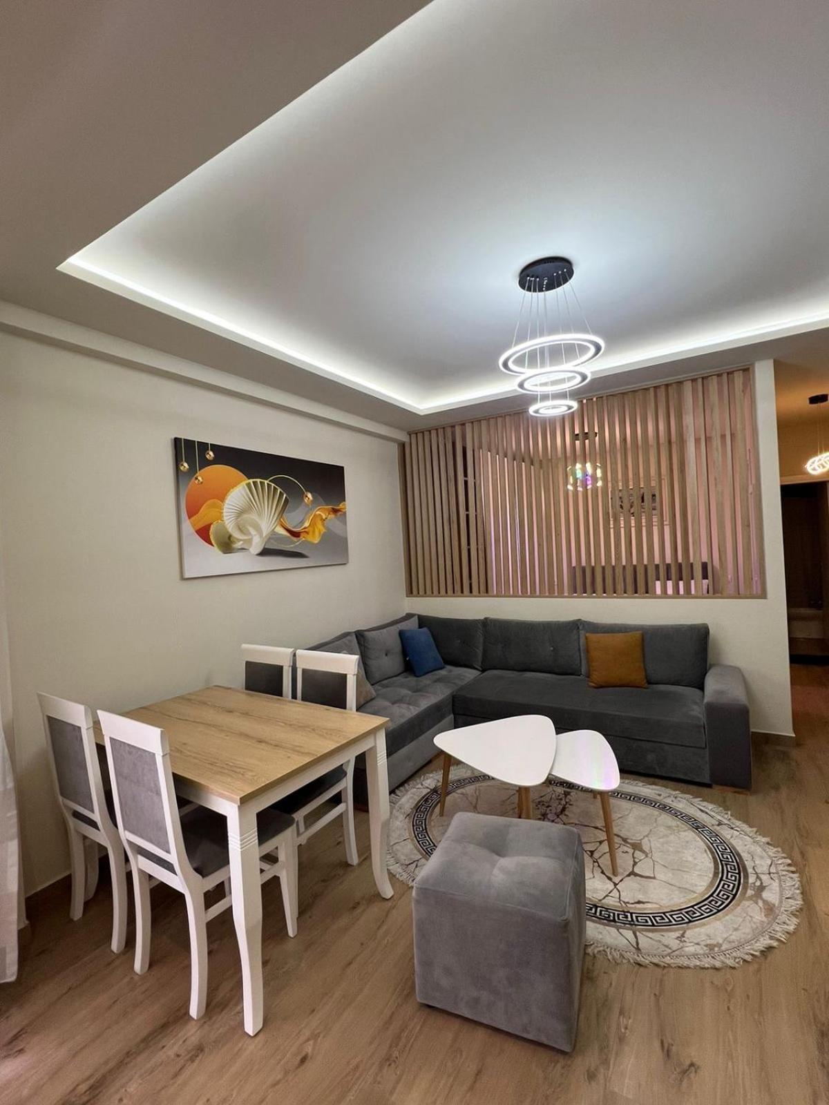 Condor Center Luxury Apartment Tirana Exterior foto